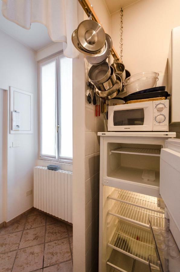Lupari Apartment, Palazzo Storico Sotto Le Due Torri Bolonha Exterior foto