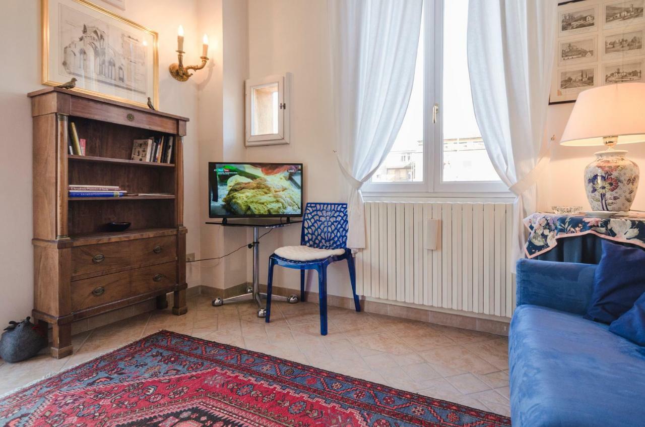 Lupari Apartment, Palazzo Storico Sotto Le Due Torri Bolonha Exterior foto